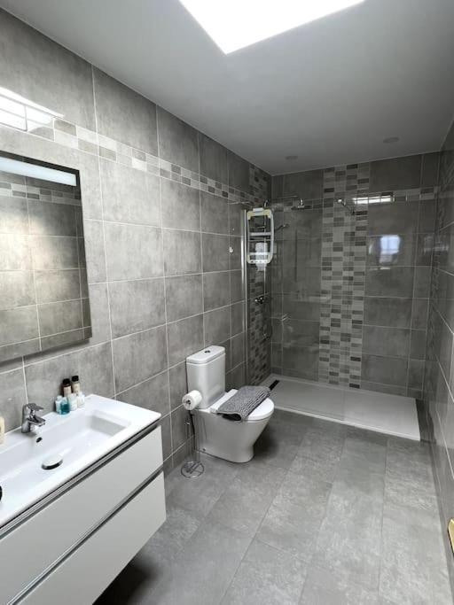 Casa Breen - Spacious 1 Bedroom Apartment In Matagorda With Communal Pool Tías Exterior foto